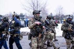 Federal Agents Clash With Protesters - Minneapolis