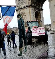 Several Dozen Farmers From The Coordination Rurale Arriving In Paris