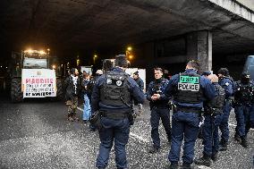 Farmers Protest Ends at Porte Maillot - Paris