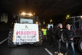 Farmers Protest Ends at Porte Maillot - Paris