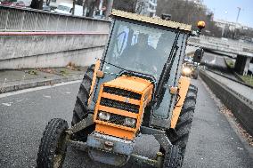 Farmers Protest Ends at Porte Maillot - Paris