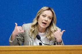 Giorgia Meloni At New Year Press Conference - Rome