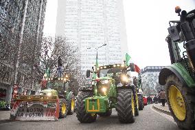 Milan, Piazza Duca D'Aosta, Demonstration to Say No to Approval of the Mercosur Treaty