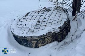 Kyiv Confirms Oreshnik Fired on Western Region Shows Missile Fragments