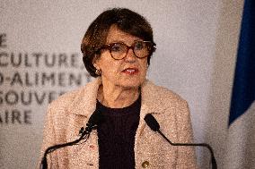 Press Conference at the Agricultural Ministry - Paris