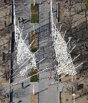 Artwork collapses before illumination event in Kobe