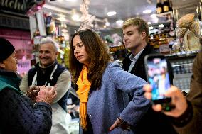 Sarah Knafo At Passy Market - Paris