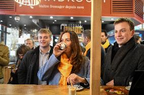 Sarah Knafo At Passy Market - Paris