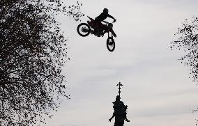 Pinguinos Winter Motorcycle Rally