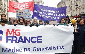 Doctors Protest - Paris