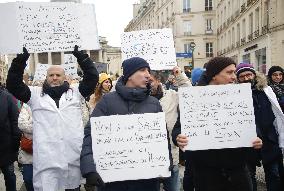 Doctors Protest - Paris