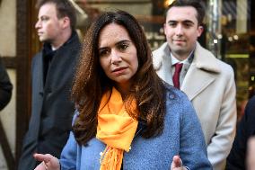 Sarah Knafo At Passy Market - Paris