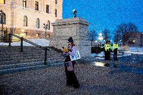 Protests Erupt After ICE Officer Fatally Shoots Renee Nicole Good - MN