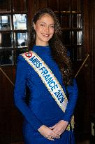 Stephane Rolland Event At Bouglione Winter Circus