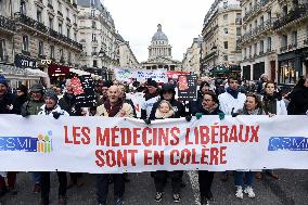 Liberal Doctors Demonstration - Paris