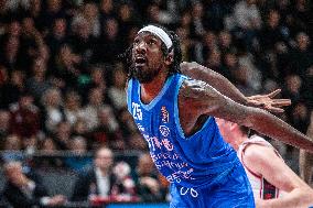 BASKET - Serie A - Una Hotels Reggio Emilia vs Banco di Sardegna Sassari