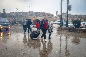 Civilians Flee Aleppo Amid Kurdish-Government Clashes