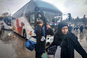 Civilians Flee Aleppo Amid Kurdish-Government Clashes