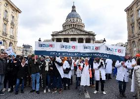 Liberal Doctors Demonstration - Paris