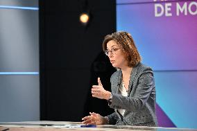 Amelie de Montchalin On Dimanche En Politique - Paris