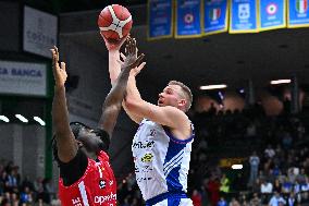 BASKET - Serie A - Nutribullet Treviso Basket vs Openjobmetis Varese