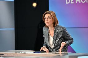 Amelie de Montchalin On Dimanche En Politique - Paris