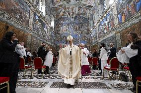 Pope Leo XIV baptizes 20 children In the Sistine Chapel - Vatican