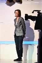 Amelie de Montchalin On Dimanche En Politique - Paris