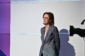 Amelie de Montchalin On Dimanche En Politique - Paris