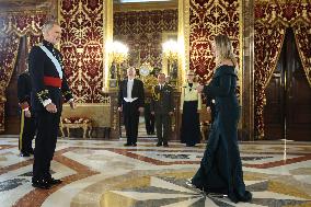 The King Receives the Letters of Credence of The New Ambassadors - Madrid