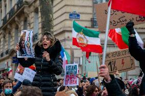 Rally in Support of The Protest in Iran - Paris