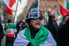 Rally in Support of The Protest in Iran - Paris