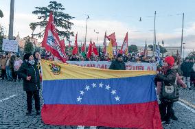 Pro-Maduro Demonstration in Rome