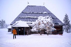 PEOPLE AND DEFENSE 2026