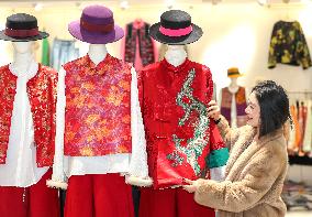 Chinese Style Clothing