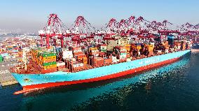 Qingdao Port Foreign Trade Containers