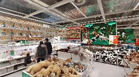IKEA China's First Store in Shanghai