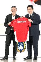 Introducing John Herdman as New Coach of The Indonesian Team - Jakarta
