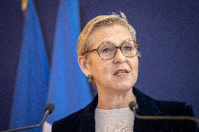 Submission of the report "Influence and Social Networks" to the government - Paris AJ