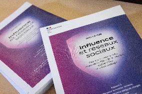 Submission of the report "Influence and Social Networks" to the government - Paris AJ