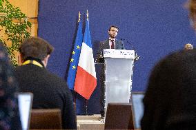 Submission of the report "Influence and Social Networks" to the government - Paris AJ