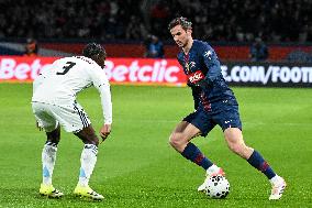 PSG vs Paris FC Match - Paris