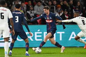 PSG vs Paris FC Match - Paris