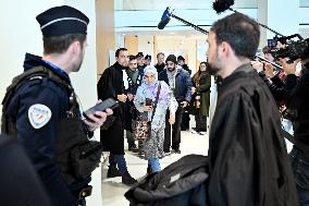 Trial on charges of promoting terrorism on social media with Mahdieh Esfandiari - Paris