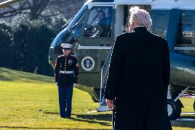 President Trump departs the White House for Detroit, Michgan