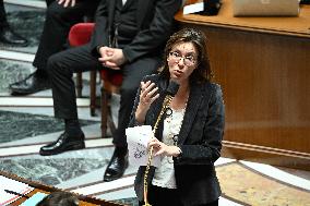 Session of Questions to The Government - Paris