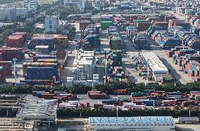 Shanghai Port Container Foreign Trade Terminal
