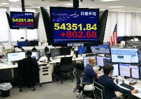 Nikkei tops 54,000 for 1st time