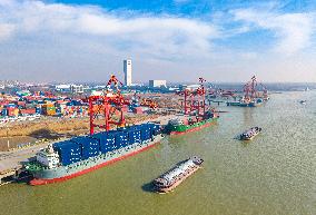 Yangzhou Port
