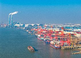 Yangzhou Port